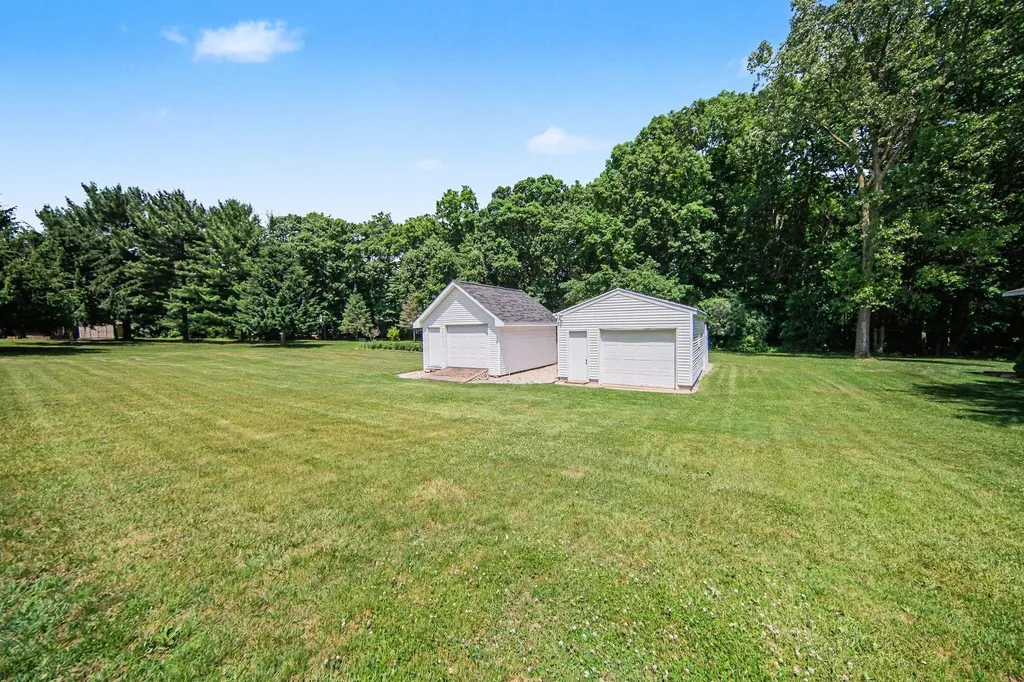 4555 Clinton Road Blackman Charter Township MI 49201