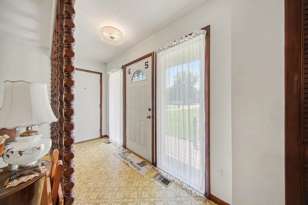 4555 Clinton Road Blackman Charter Township MI 49201