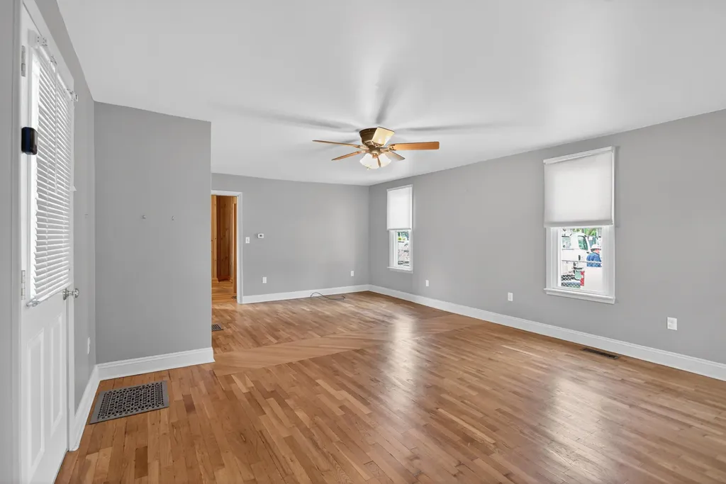 709 Detroit Street Jackson City MI 49201