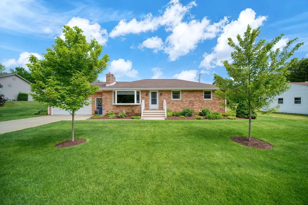 3780 Hendee Road Blackman Charter Township MI 49201