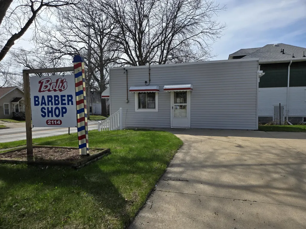 2114 E Ganson Street Jackson City MI 49202