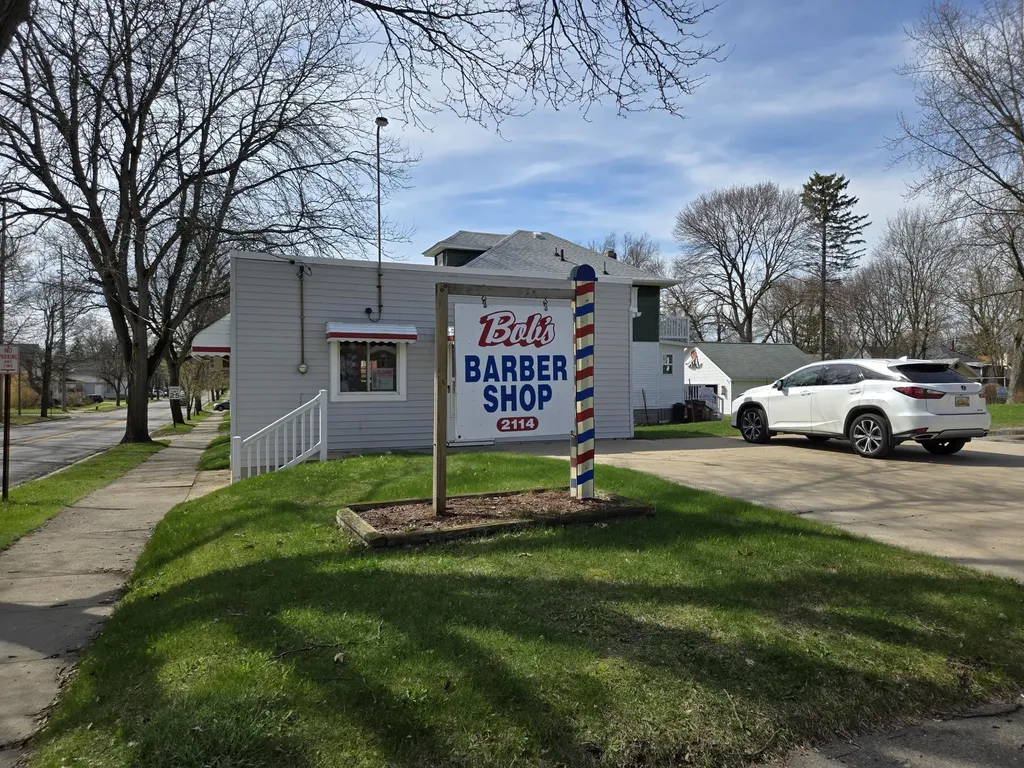 2114 E Ganson Street Jackson City MI 49202