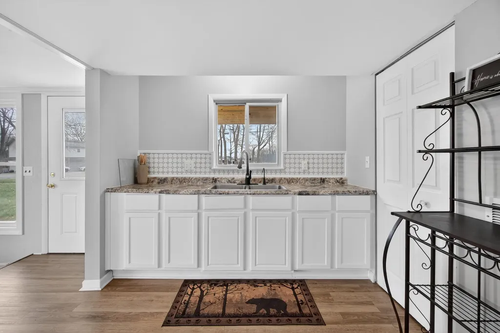 10568 Woodbrook Drive Somerset Township MI 49233