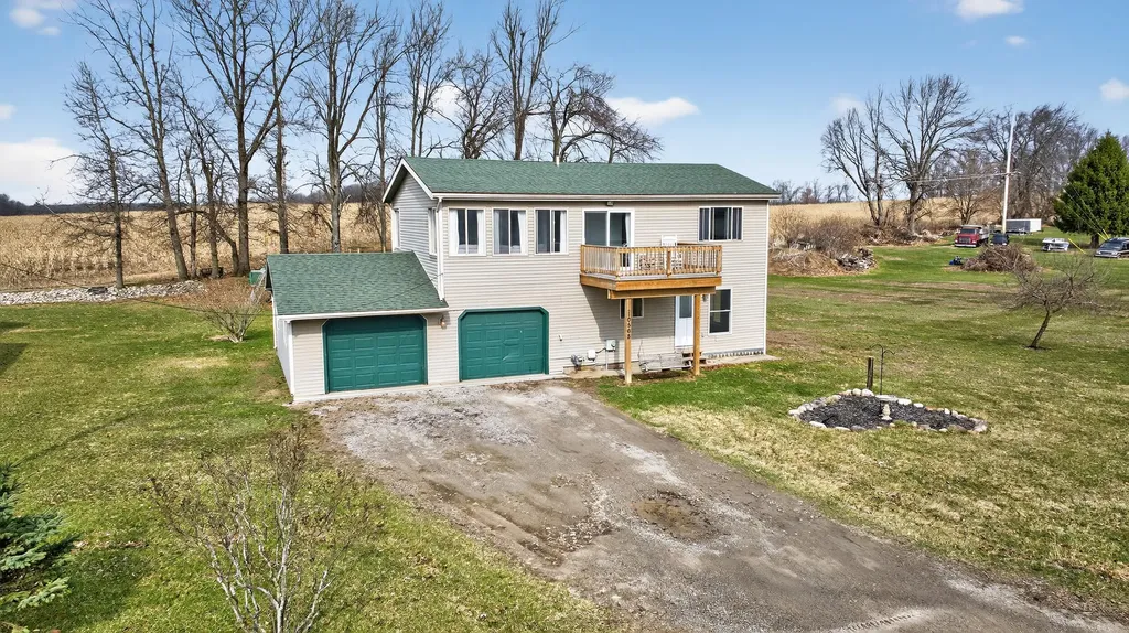 10568 Woodbrook Drive Somerset Township MI 49233