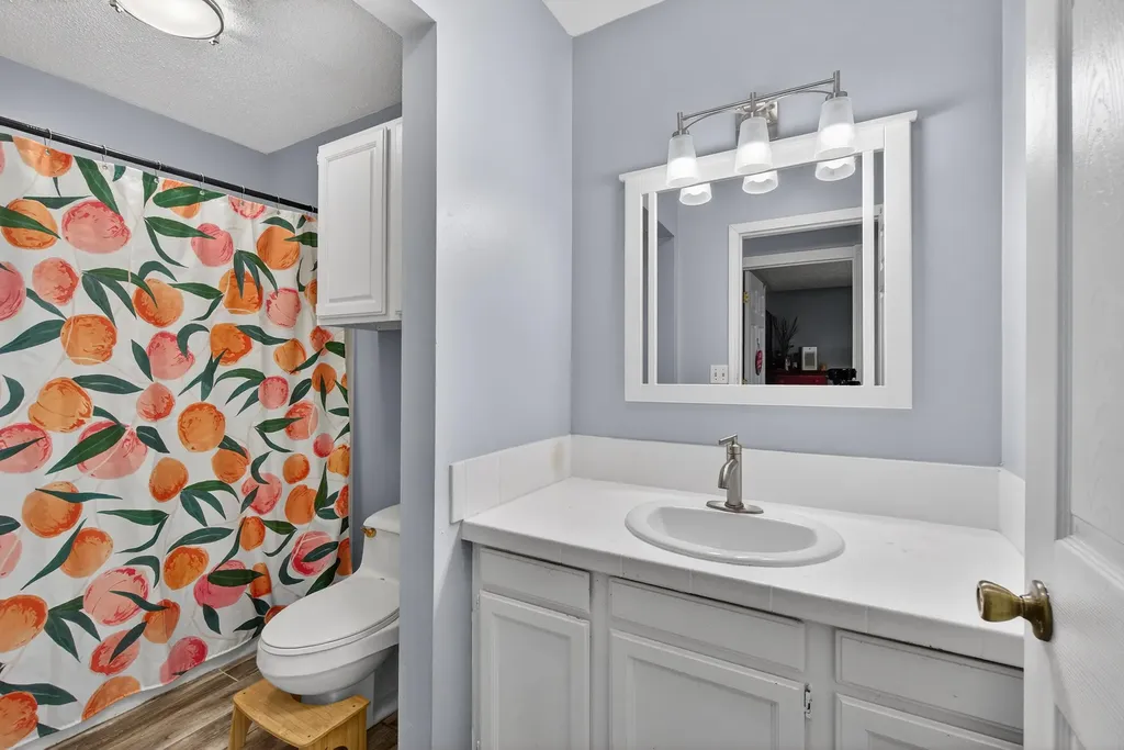 10568 Woodbrook Drive Somerset Township MI 49233