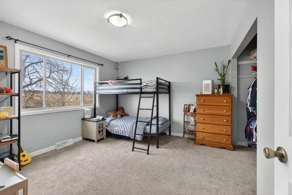 10568 Woodbrook Drive Somerset Township MI 49233
