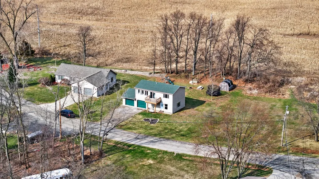 10568 Woodbrook Drive Somerset Township MI 49233