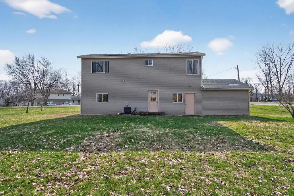 10568 Woodbrook Drive Somerset Township MI 49233