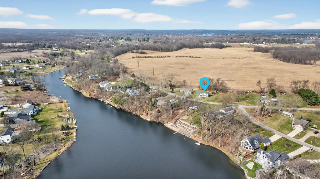 10568 Woodbrook Drive Somerset Township MI 49233