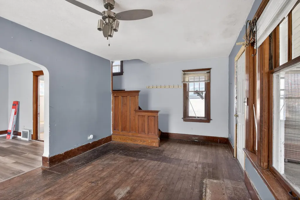 137 Hollis Street Summit Township MI 49203