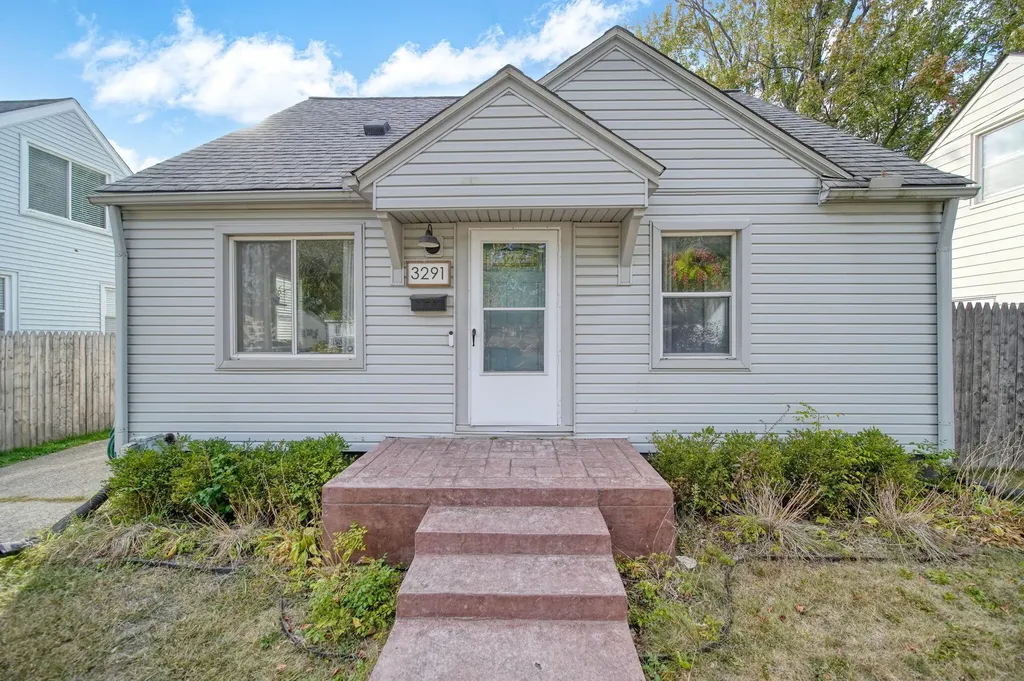 3291 Minerva Street Ferndale City MI 48220
