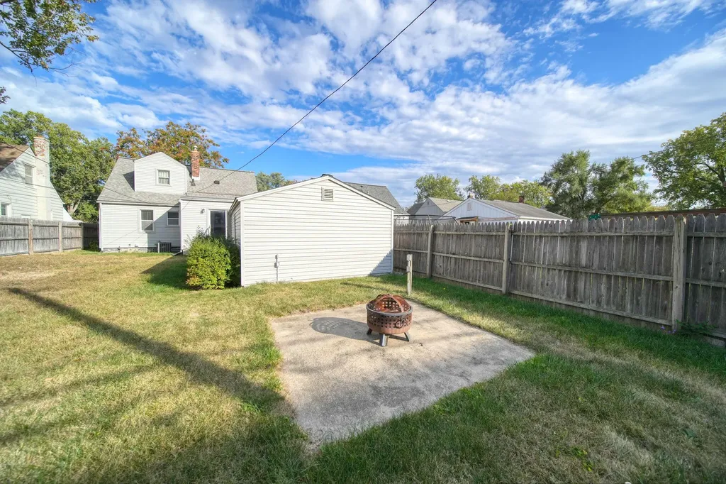 3291 Minerva Street Ferndale City MI 48220