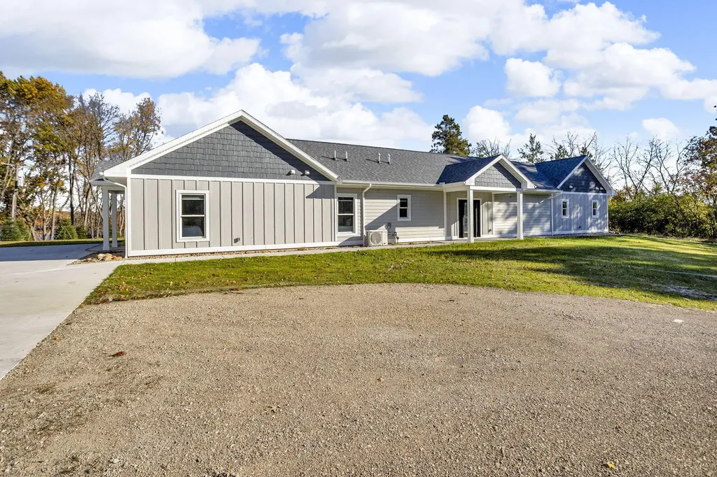 6503 Springbrook Road Unknown City MI 49246