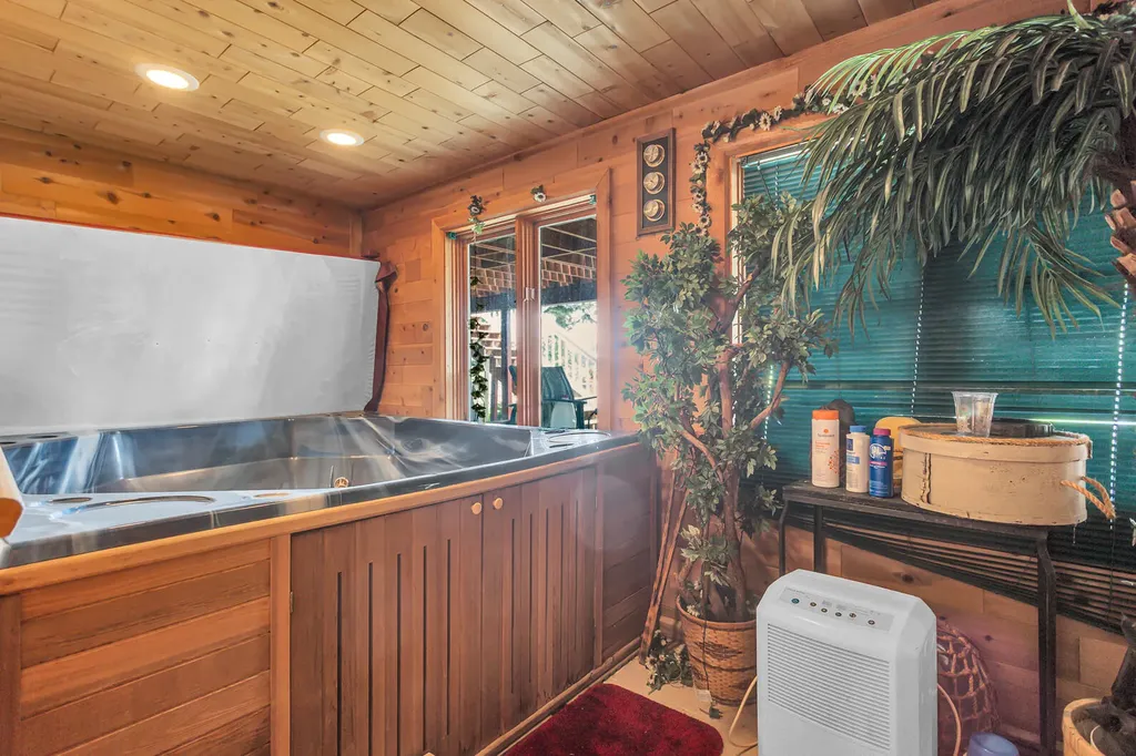 7596 Wadding Drive Cambridge Township MI 49265