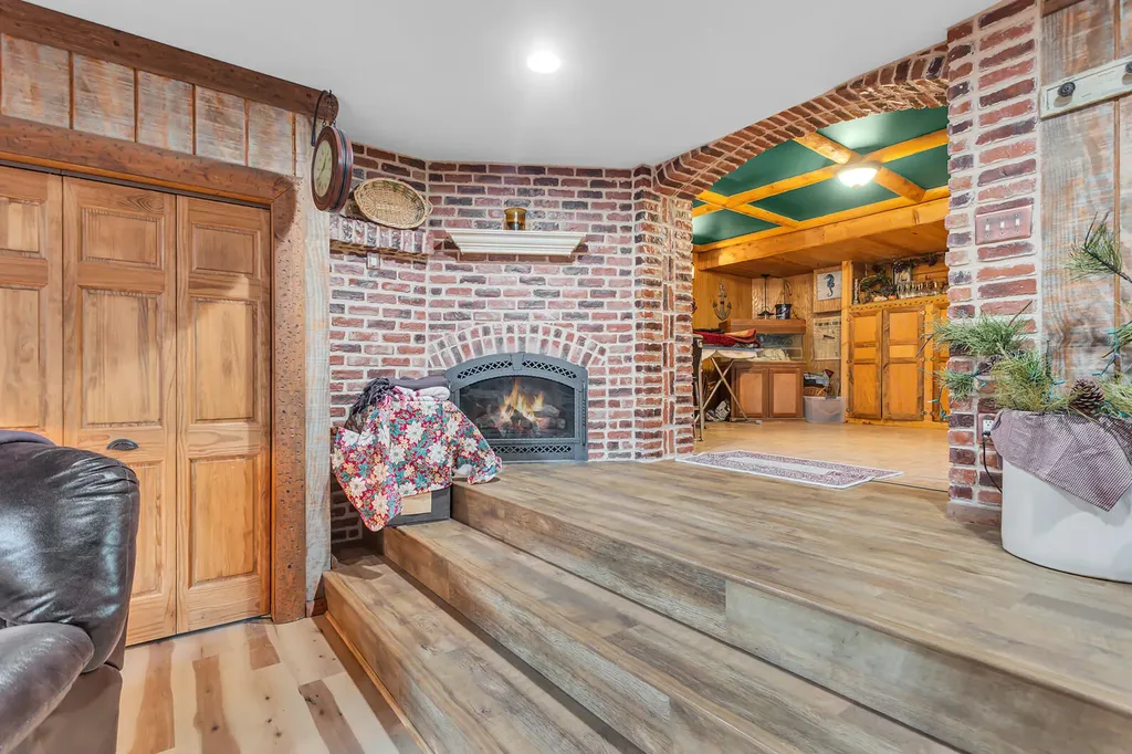 7596 Wadding Drive Cambridge Township MI 49265