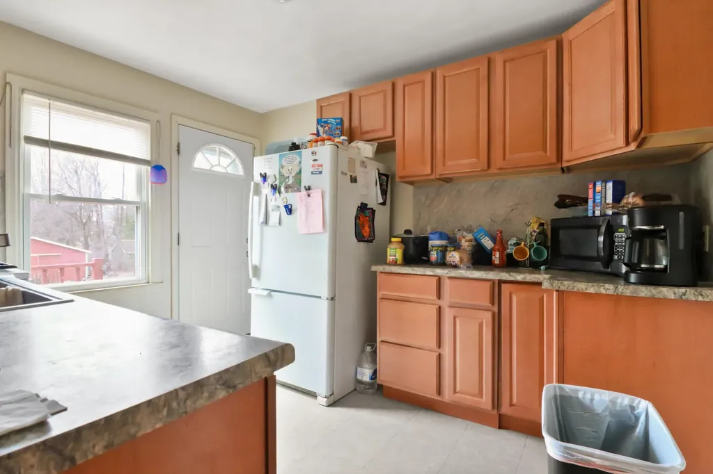2365 W Temperance Road Bedford Township MI 48182