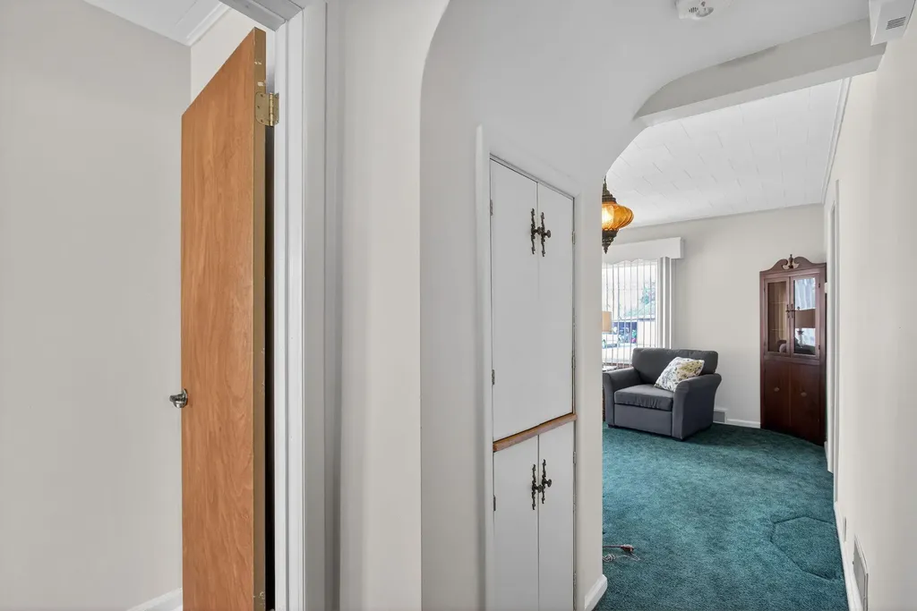 2318 Lancaster Boulevard Blackman Charter Township MI 49202
