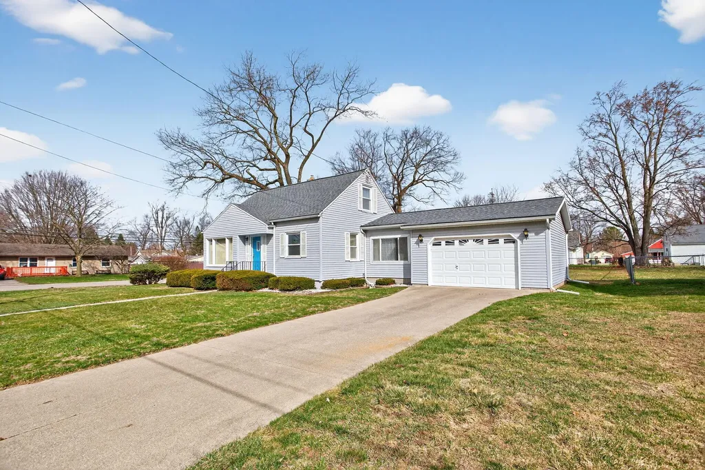 2318 Lancaster Boulevard Blackman Charter Township MI 49202