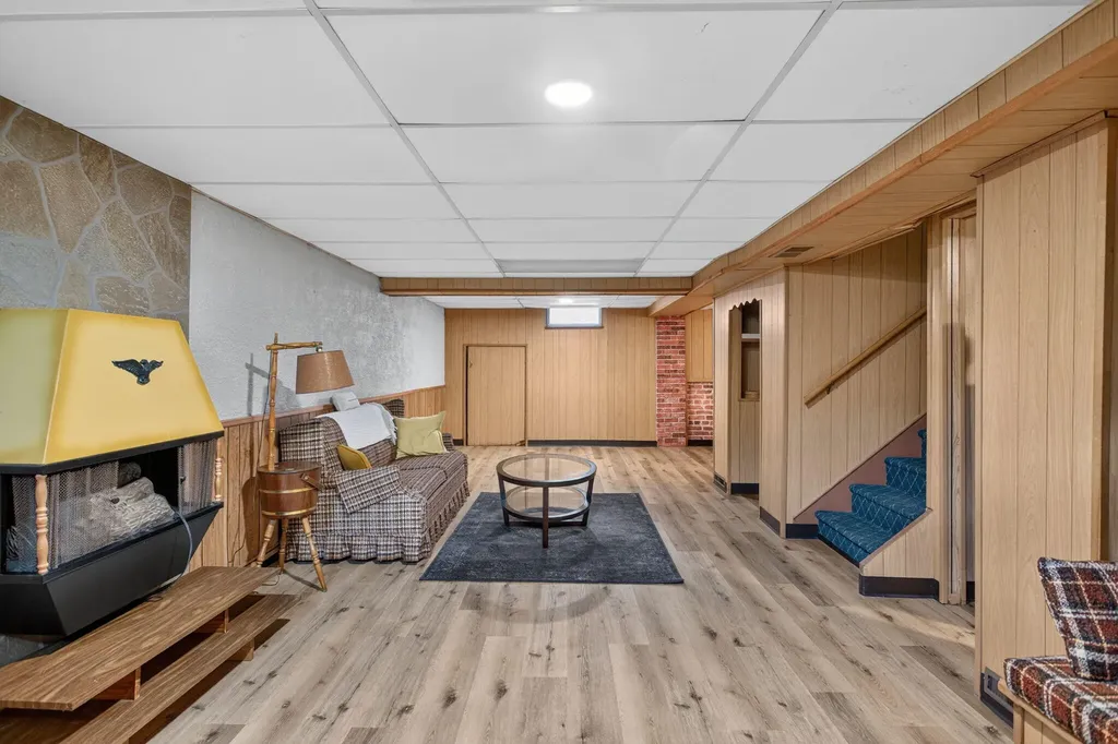 2318 Lancaster Boulevard Blackman Charter Township MI 49202