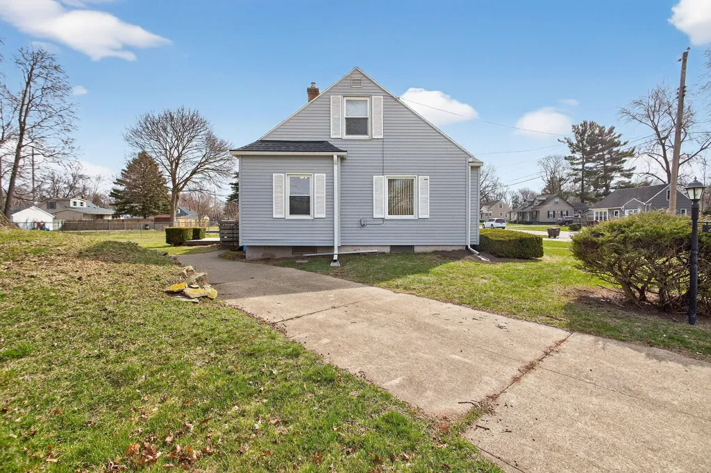 2318 Lancaster Boulevard Blackman Charter Township MI 49202