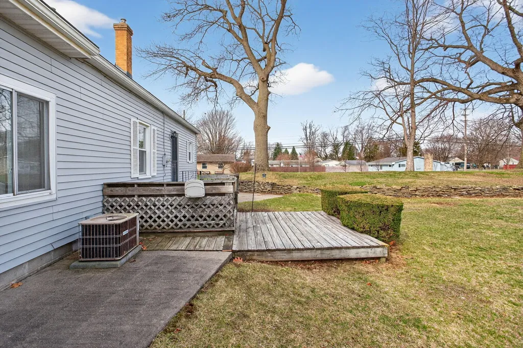 2318 Lancaster Boulevard Blackman Charter Township MI 49202