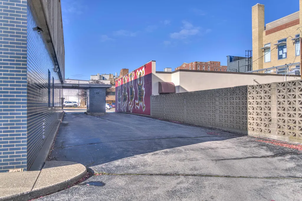 145 S Jackson Street Jackson City MI 49201