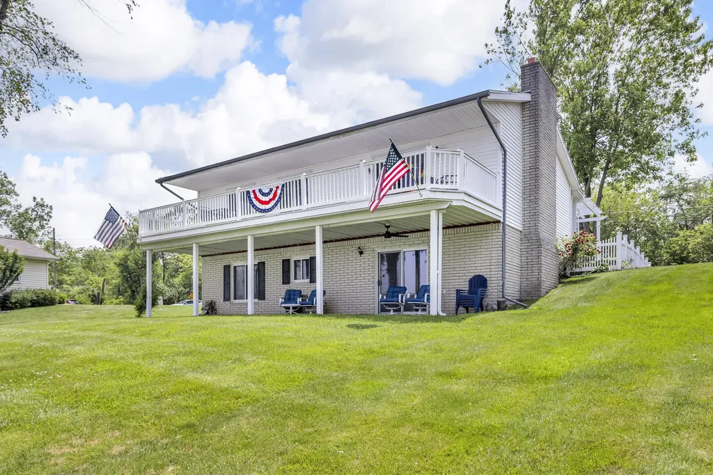 11786 E Sauk Trail Somerset Township MI 49249