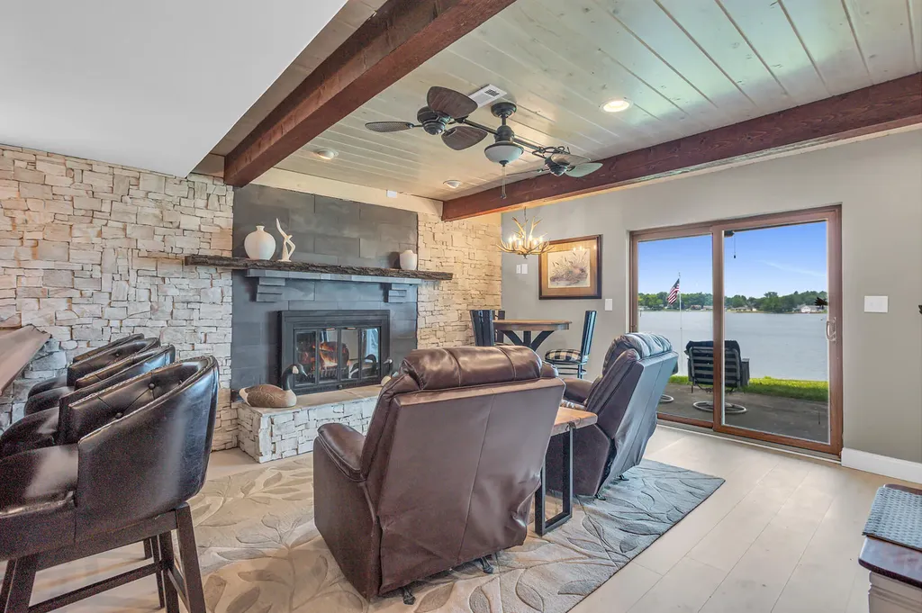 11786 E Sauk Trail Somerset Township MI 49249