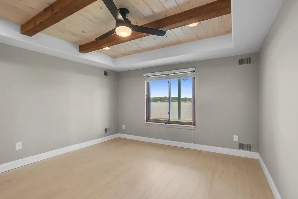 11786 E Sauk Trail Somerset Township MI 49249
