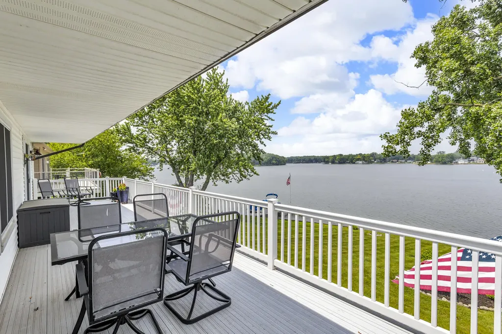 11786 E Sauk Trail Somerset Township MI 49249