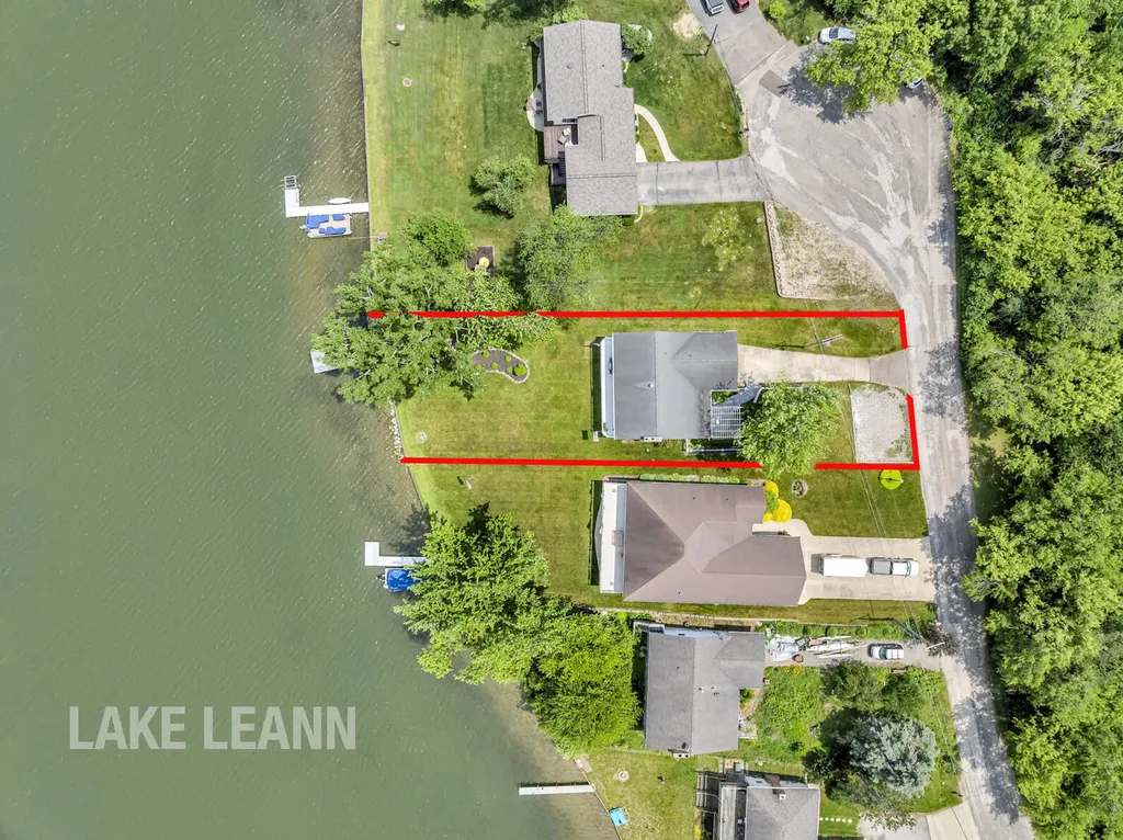11786 E Sauk Trail Somerset Township MI 49249
