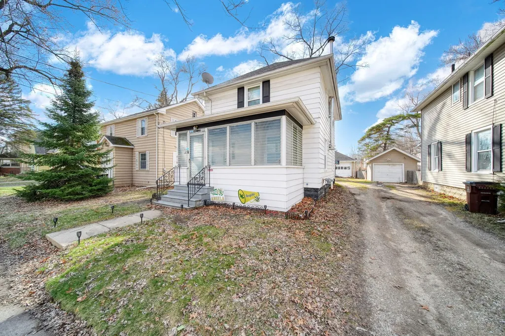 414 N Pleasant Street Jackson City MI 49202