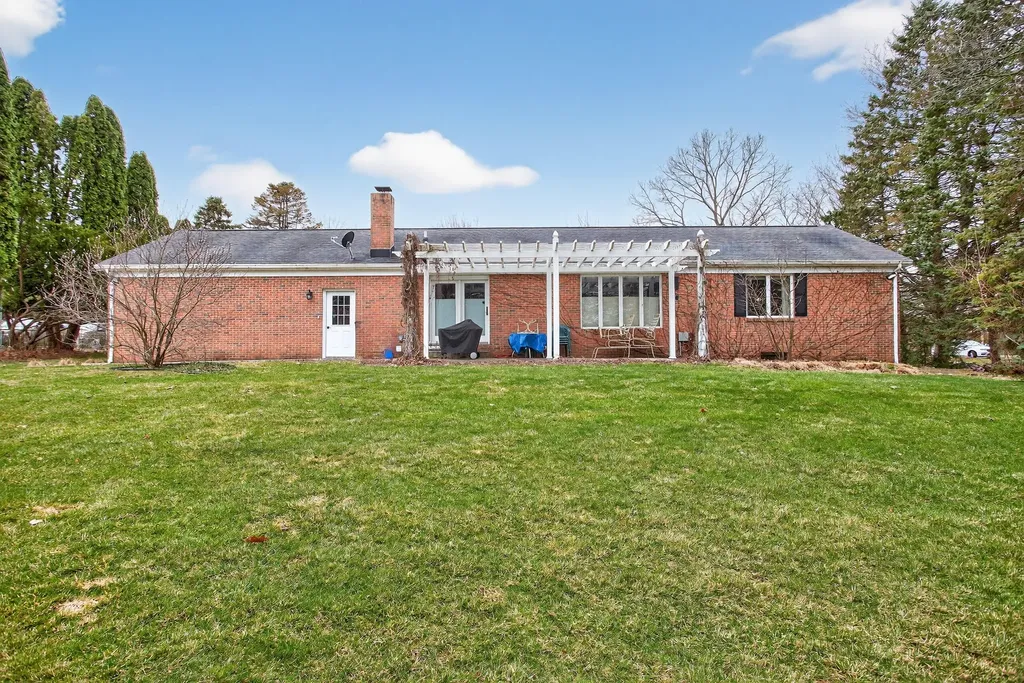 769 Bellflower Columbia Township MI 49230