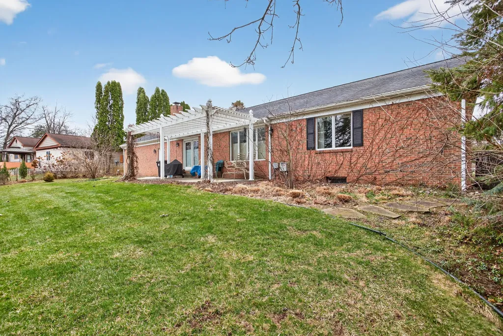 769 Bellflower Columbia Township MI 49230