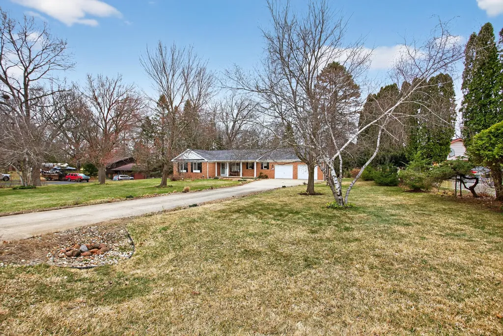 769 Bellflower Columbia Township MI 49230