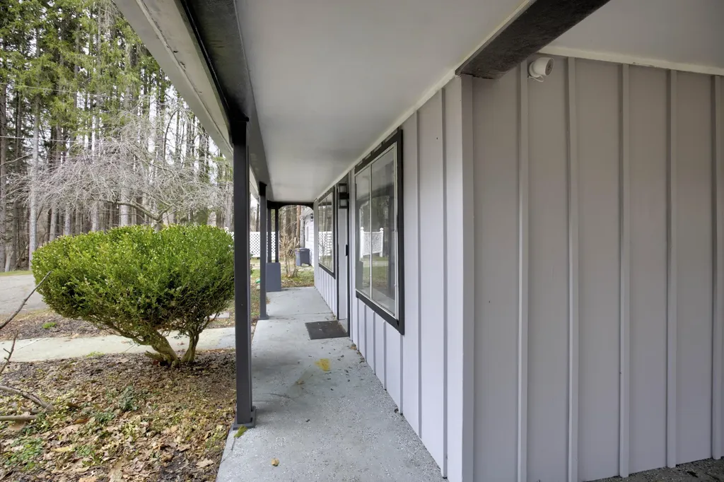 4491 S Jackson Road Summit Township MI 49201