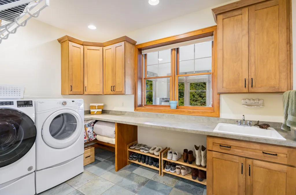 9733 Blue Heron Drive Hamlin Township MI 48827