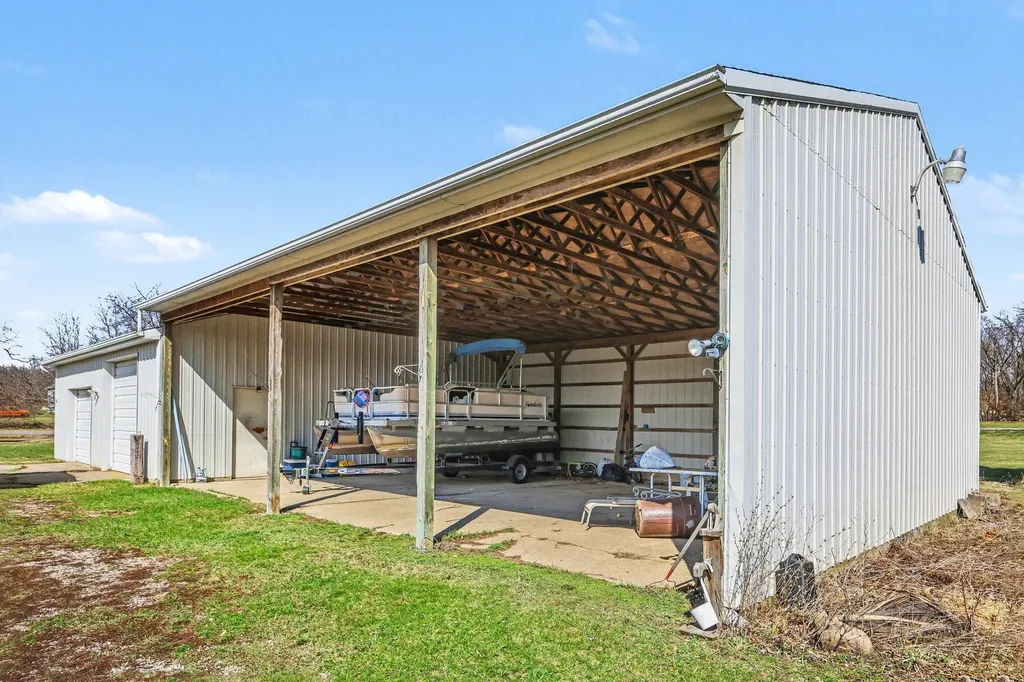 21502 26 Mile Road Clarence Township MI 49076