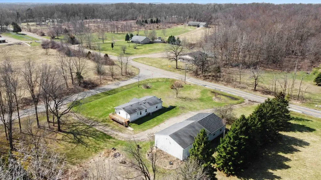 21502 26 Mile Road Clarence Township MI 49076