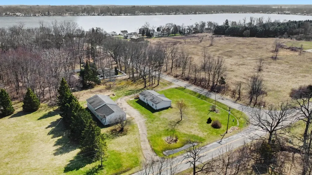 21502 26 Mile Road Clarence Township MI 49076