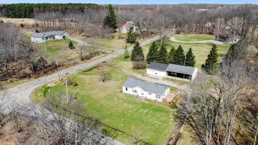 21502 26 Mile Road Clarence Township MI 49076