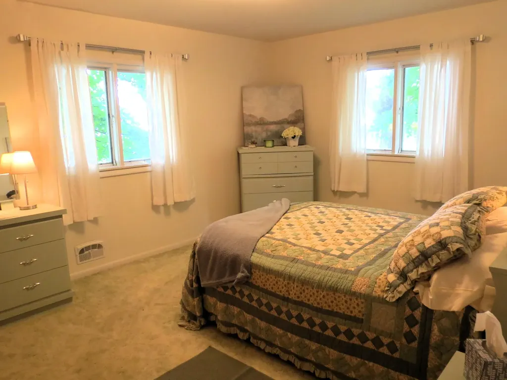 890 White Lake Road Henrietta Township MI 49272
