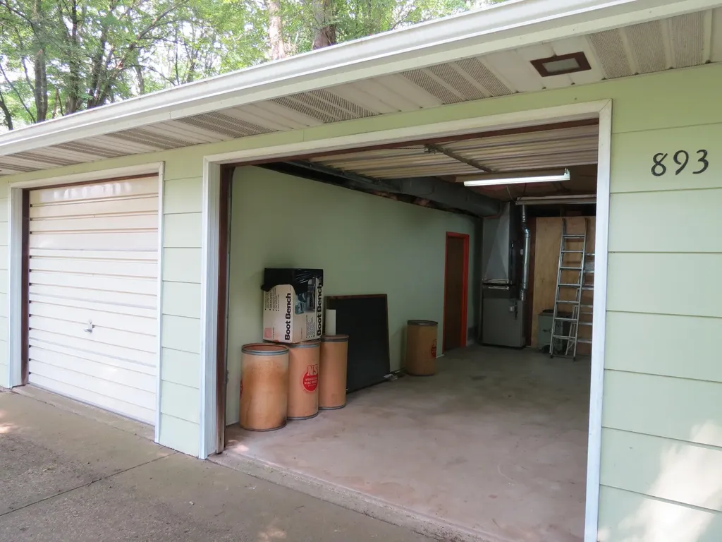 890 White Lake Road Henrietta Township MI 49272