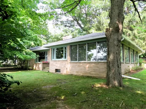 890 White Lake Road Henrietta Township MI 49272