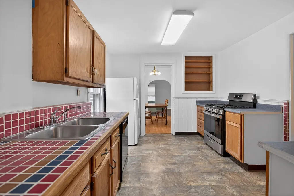 609 Webb Street Jackson City MI 49202