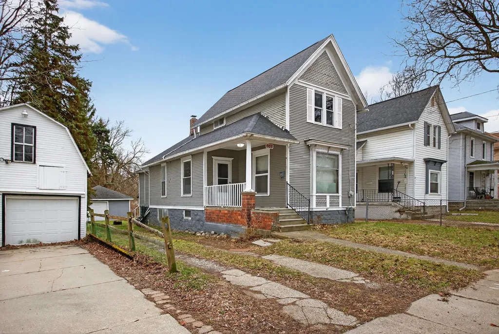 609 Webb Street Jackson City MI 49202
