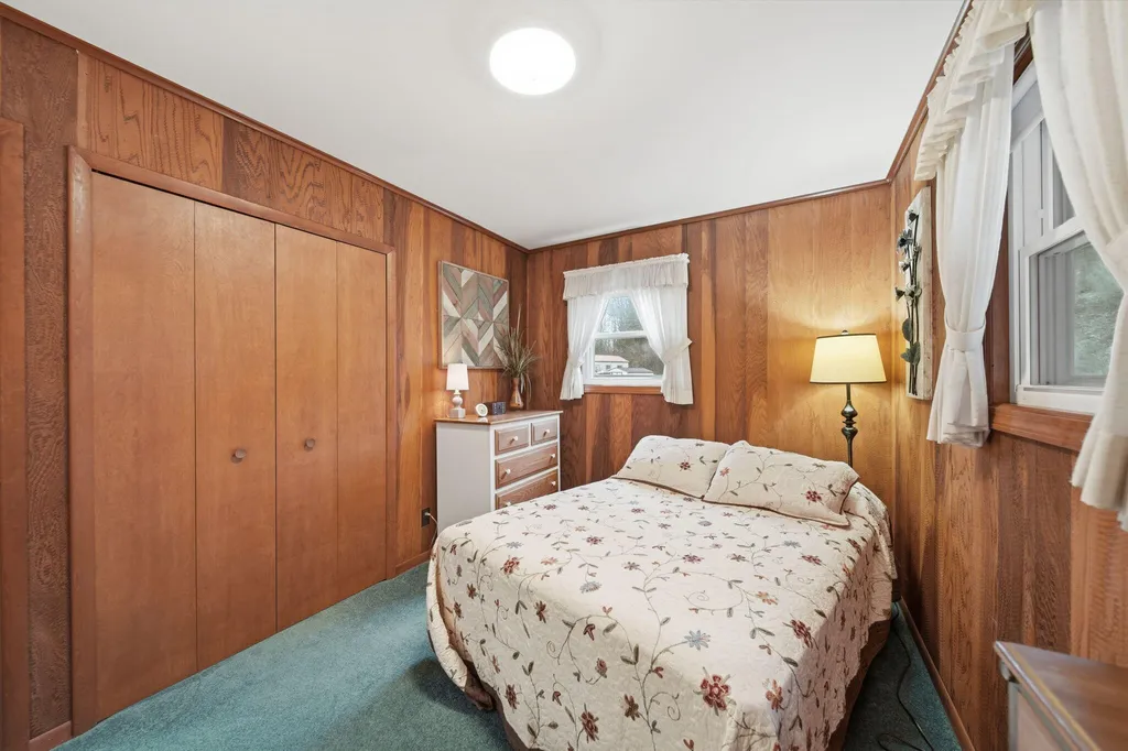 228 Oak Grove Drive Cambridge Township MI 49230