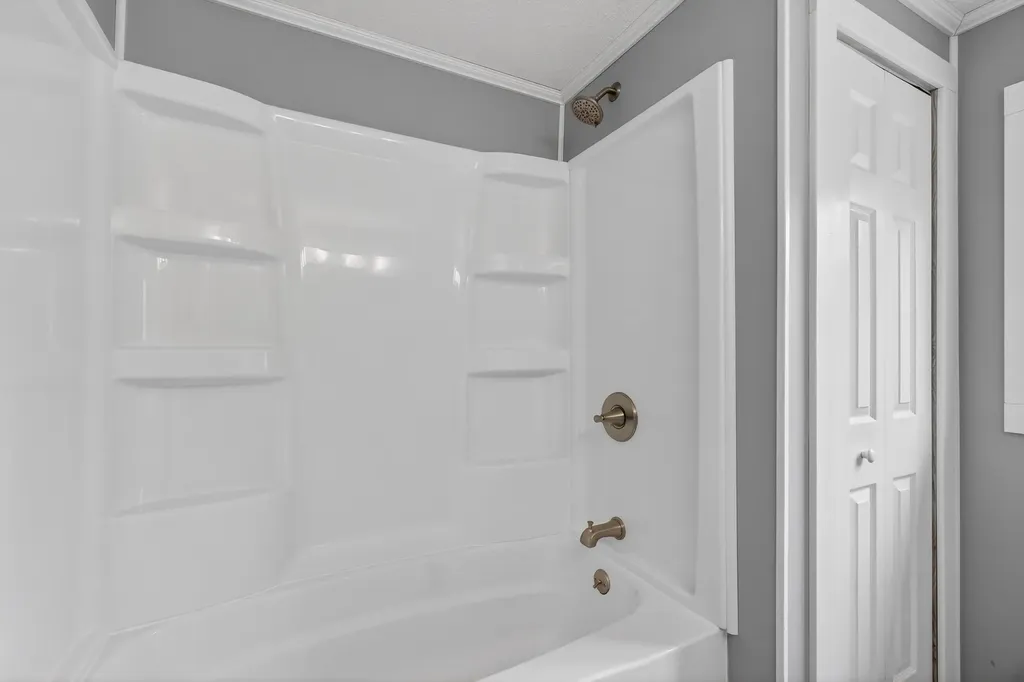 131 Eaglehurst Drive Unknown City MI 49249