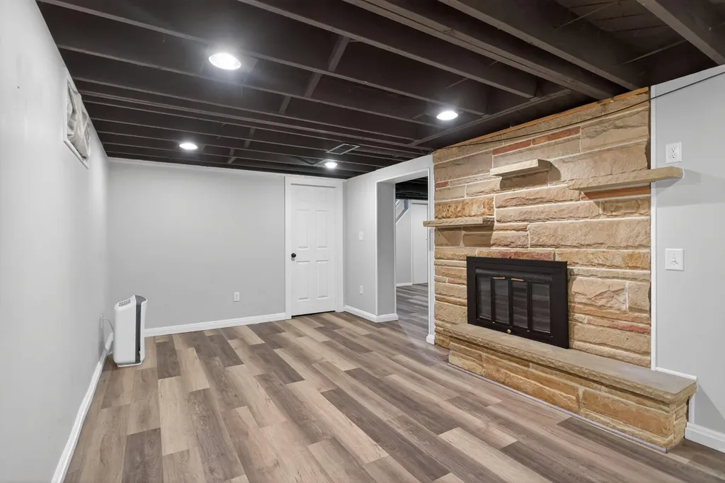 2325 Maple Drive Summit Township MI 49203