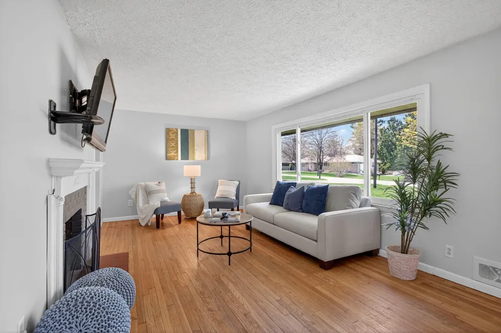 2325 Maple Drive Summit Township MI 49203